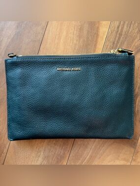 Michael Kors Jet Set Travel Large Double Zip Wristlet Crossbody Bag Green